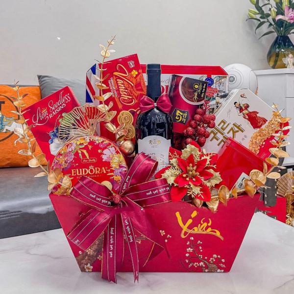 Giỏ Quà Tết Sum Vầy GQ126