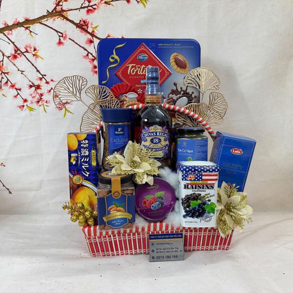 Giỏ Quà Tết Thịnh Vượng GQT2182